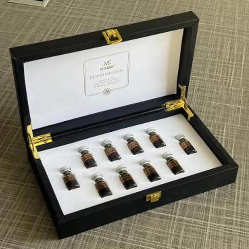 Valkaiseva ja kosteuttava hyaluronihapponeste Valkaiseva ja kosteuttava hyaluronihapponeste